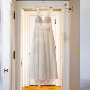 Size 11 wedding gown from Blue by Atlas